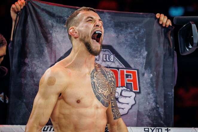 Henrikas Vikšraitis – Matas Stebuliauskas | Eriko Ovčarenko / BNS foto nuotr.