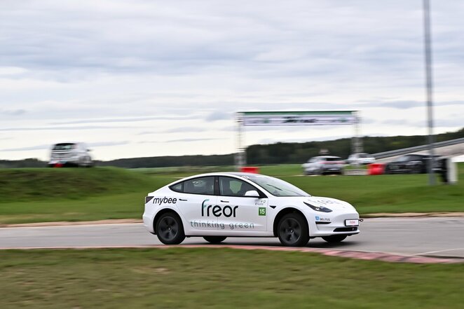 Lenktynių akimirka | Vytauto Pilkausko nuotr. Lenktynių akimirka | Vytauto Pilkausko nuotr.