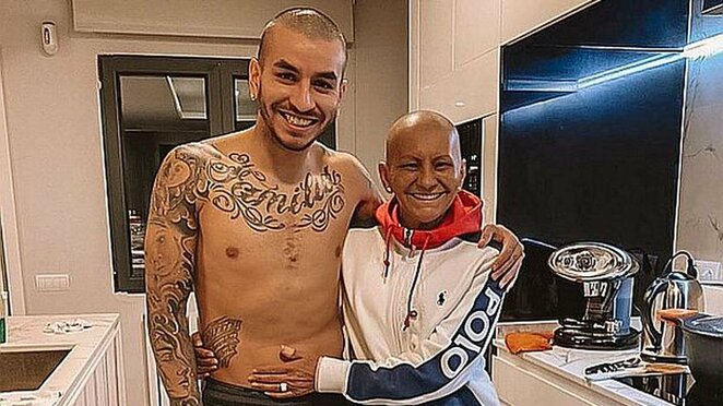 Angelio Correa su mama | asmeninio archyvo nuotr. Angelio Correa su mama | asmeninio archyvo nuotr.