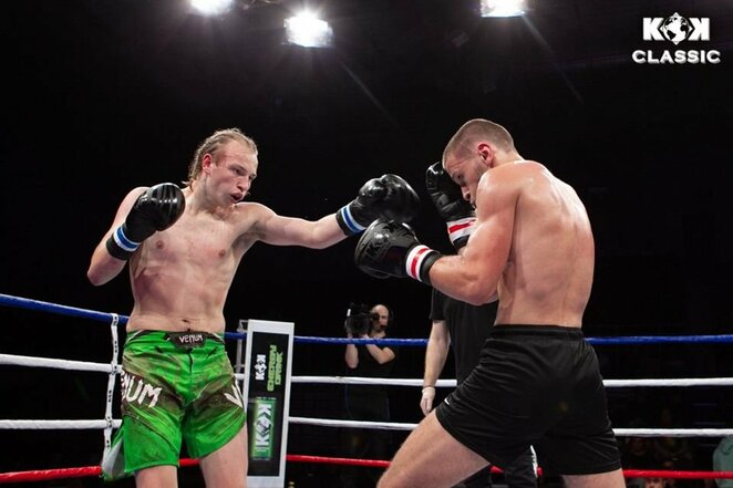 Vitas Karosas prieš Lauryną Sriubiškį | Organizatorių nuotr. Vitas Karosas prieš Lauryną Sriubiškį | Organizatorių nuotr.