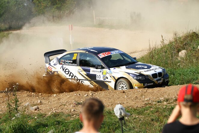 Su Elektrėnų ralio iššūkiais susitvarkęs Ovidijus Vaštakas du kartus žengė ant podiumo | Organizatorių nuotr.