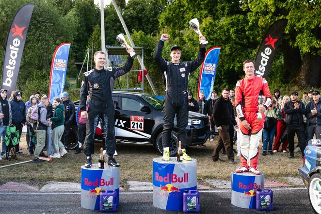 Pirmasis Lietuvos bei Baltijos drifto čempionatų etapas | Justo Lengvino nuotr.