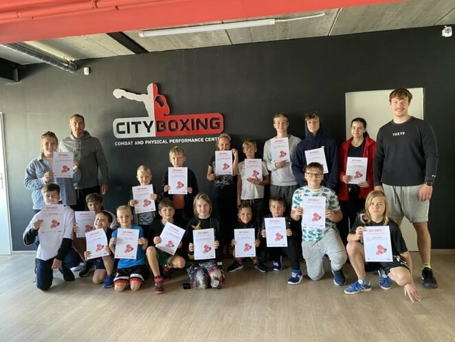 Vilniaus bokso akademijos projektas „Boksas visiems“ sulaukė didžiulio vaikų susidomėjimo | Organizatorių nuotr.