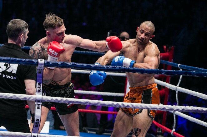 Sergejaus Maslobojevo ir Fraserio Weightmano dvikovos akimirka | Juliaus Kalinsko / BNS foto nuotr. Sergejaus Maslobojevo ir Fraserio Weightmano dvikovos akimirka | Juliaus Kalinsko / BNS foto nuotr.